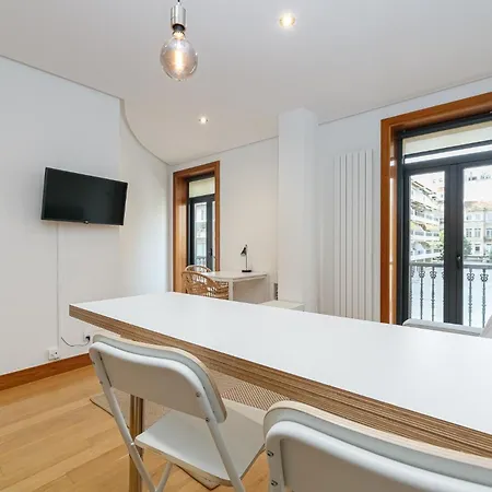 Sencillo En El Corazon De By Apartment